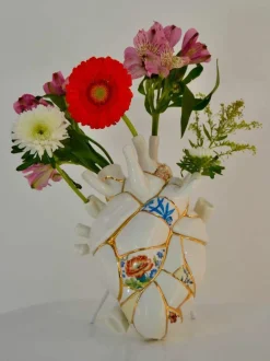 Seletti Porzellan-Vase Love in Bloom mit Gold-Dekor, H 25 cm