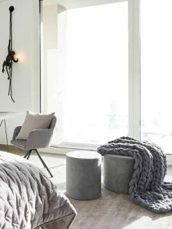 Westwing Collection Samt-Hocker Daisy