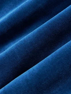 Westwing Collection Samt-Kissenhülle Celeste mit winterlichem Motiv