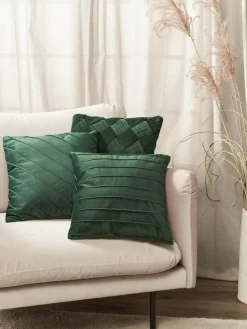 Westwing Collection Samt-Kissenhülle Lola mit Strukturmuster