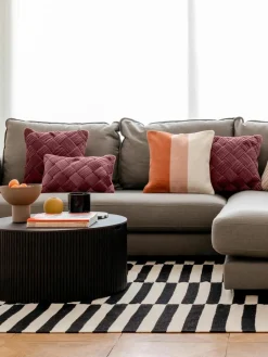 Westwing Collection Samt-Kissenhülle Sina mit Strukturmuster