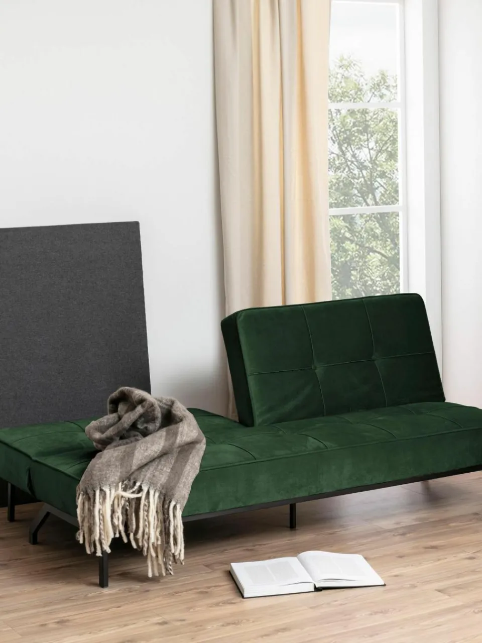 Westwing Samt-Schlafsofa Perugia (3-Sitzer)
