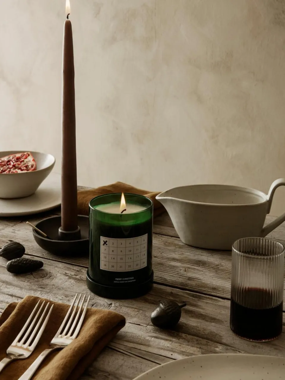 ferm LIVING Sauciere Flow aus Steinzeug