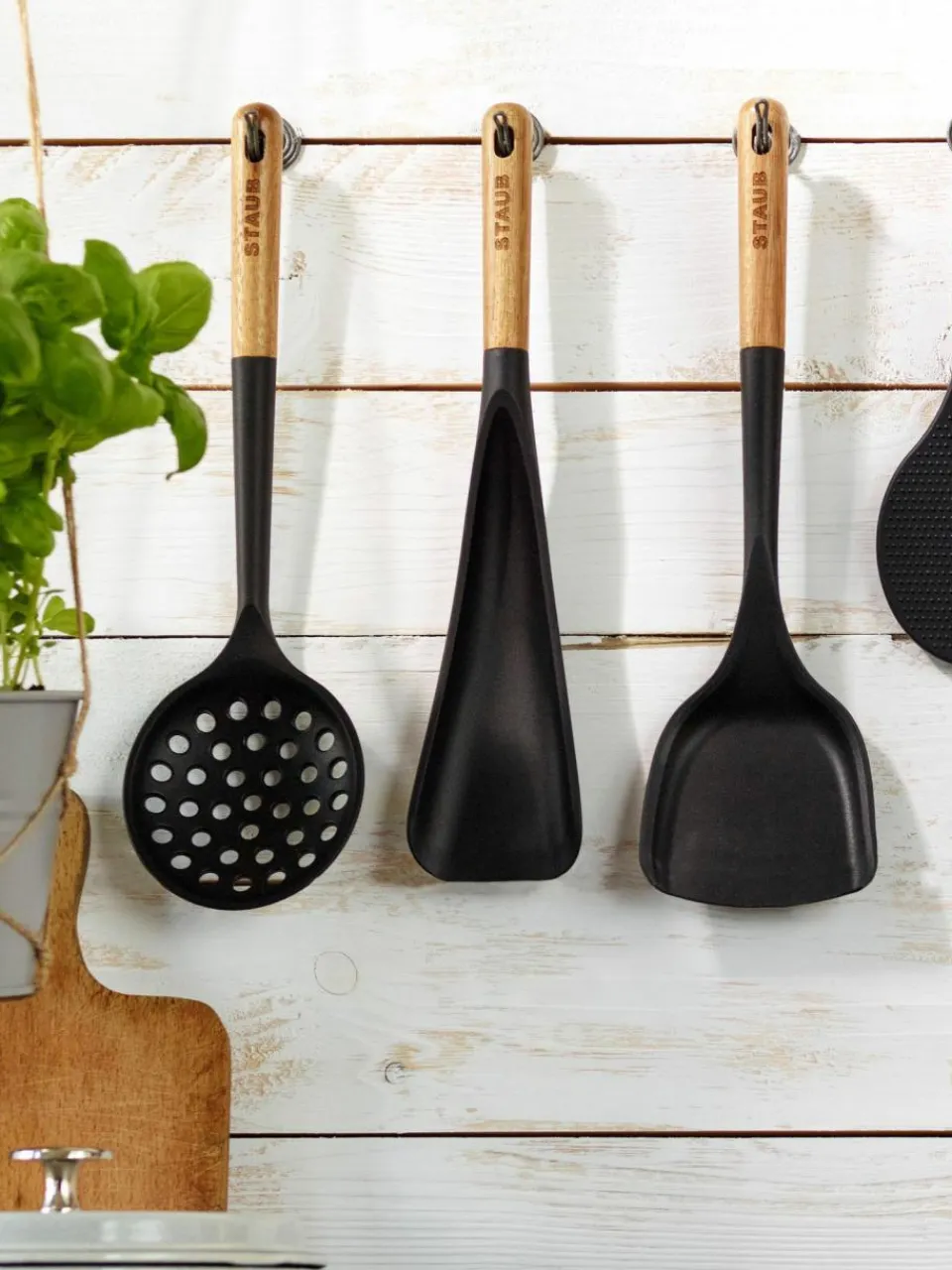 Staub Schaumkelle Cook mit Akazienholz-Griff