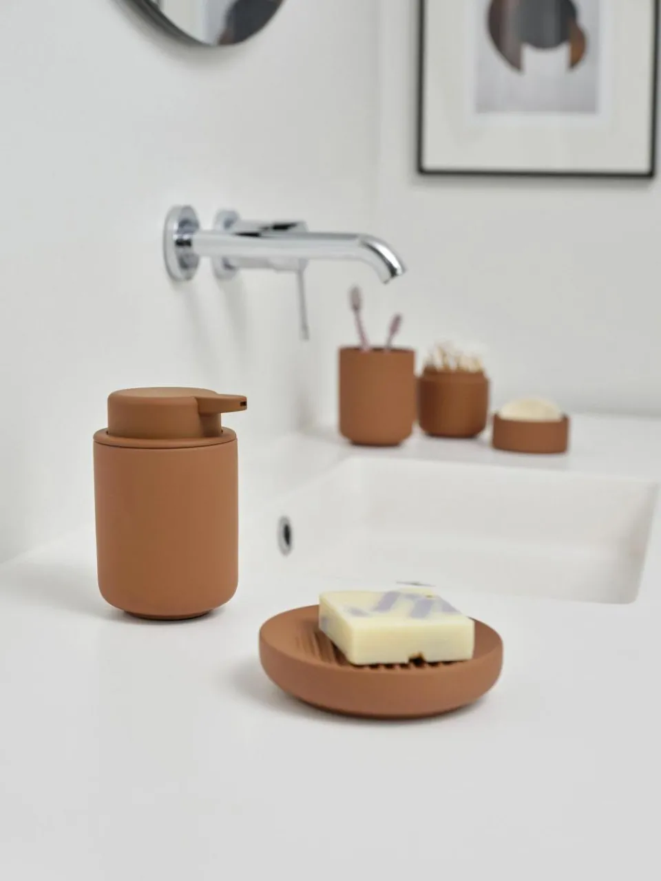 Zone Denmark Seifenspender Ume mit Soft-Touch-Oberfläche
