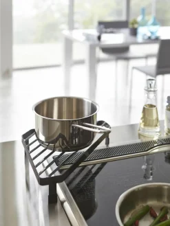 Yamazaki Topfuntersetzer Tower aus Metall