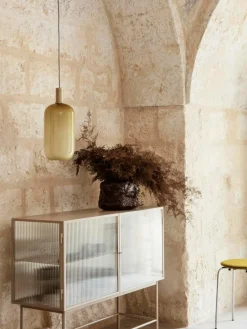 ferm LIVING Vitrine Haze mit Glastüren