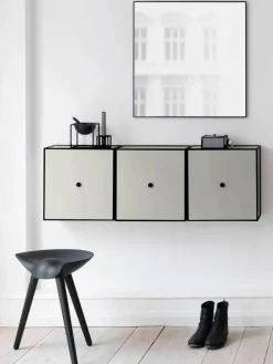 Audo Copenhagen Wandkonsole Frame aus Holz und Metall