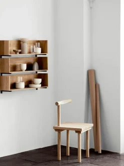 Kristina Dam Wandregal Stack aus Eichenholz