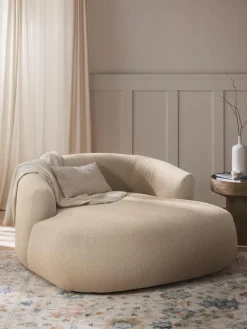 Westwing Collection XL Bouclé-Loungesessel Sofia