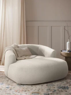 Westwing Collection XL Bouclé-Loungesessel Sofia