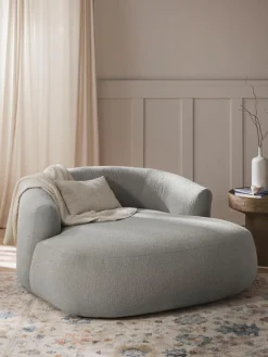 Westwing Collection XL Bouclé-Loungesessel Sofia