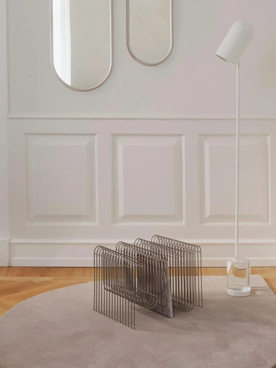 Aytm Zeitschriftenhalter Curva aus Metall
